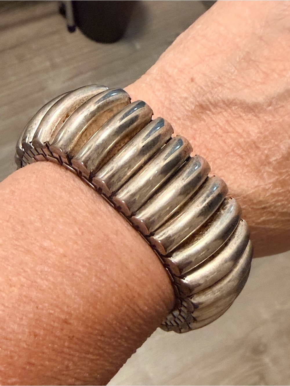 Classic Ribbed Stretch Silver Bracelet